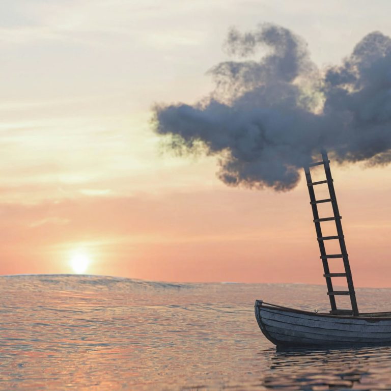 Une échelle s'élève depuis un petit bateau sur une eau calme, avant de disparaître dans un nuage cotonneux au coucher du soleil. Cette scène surréaliste et onirique suscite un sentiment d'émerveillement et ouvre des perspectives infinies.